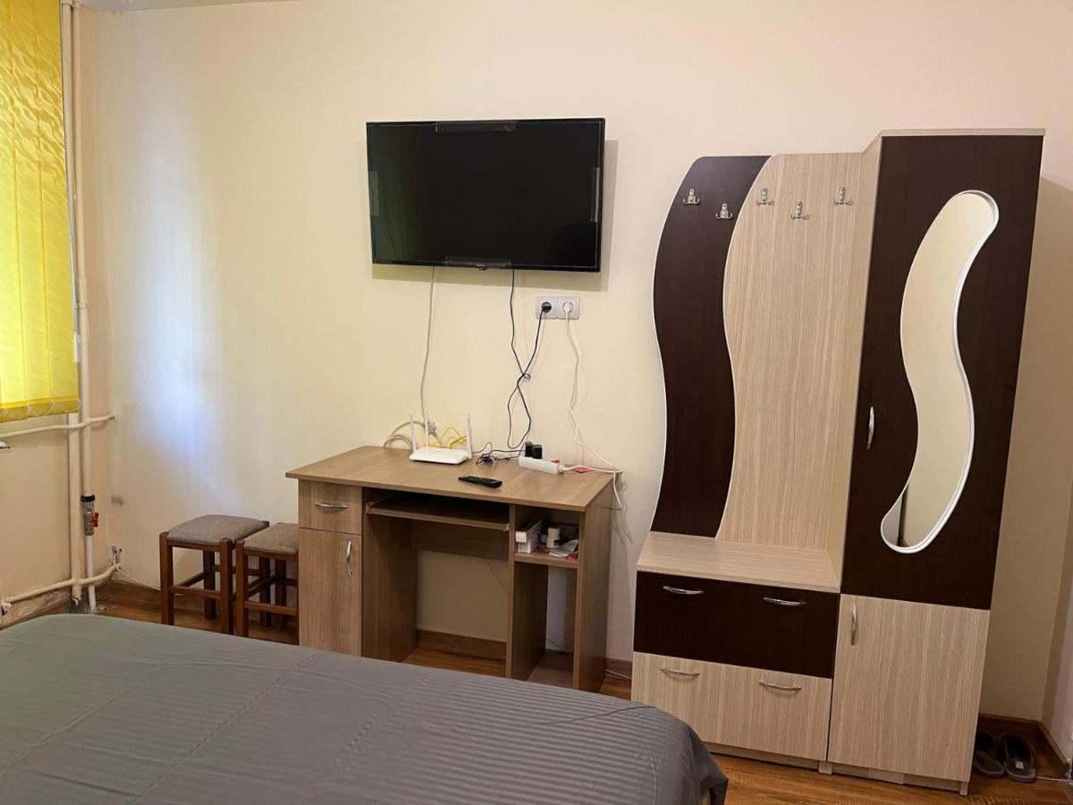 Mehtup S.R.L. Apartment Pitesti Luaran gambar